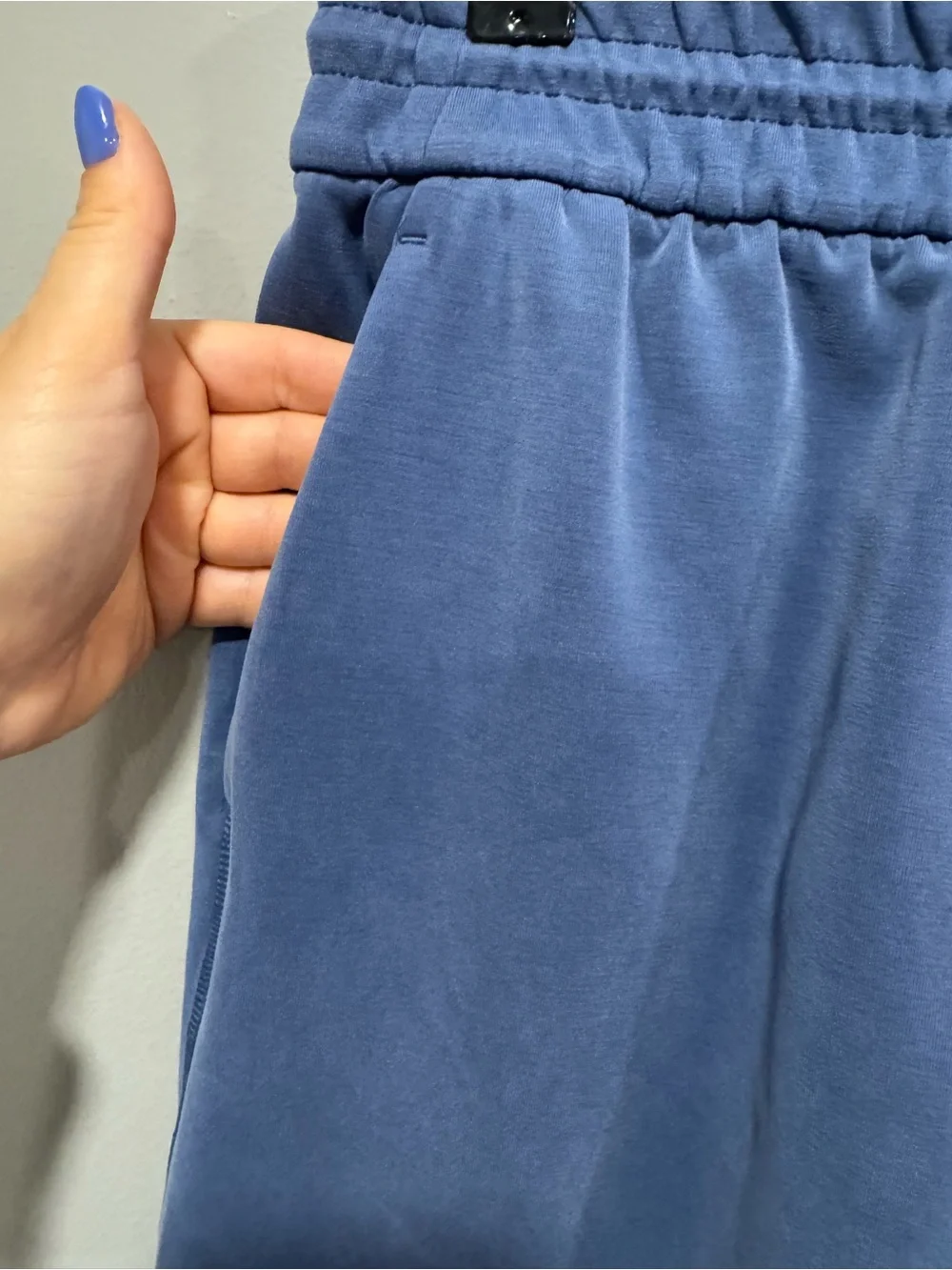 Lululemon Softstreme High-Rise Straight-Leg Cropped Pant in Pitch Blue Size 6